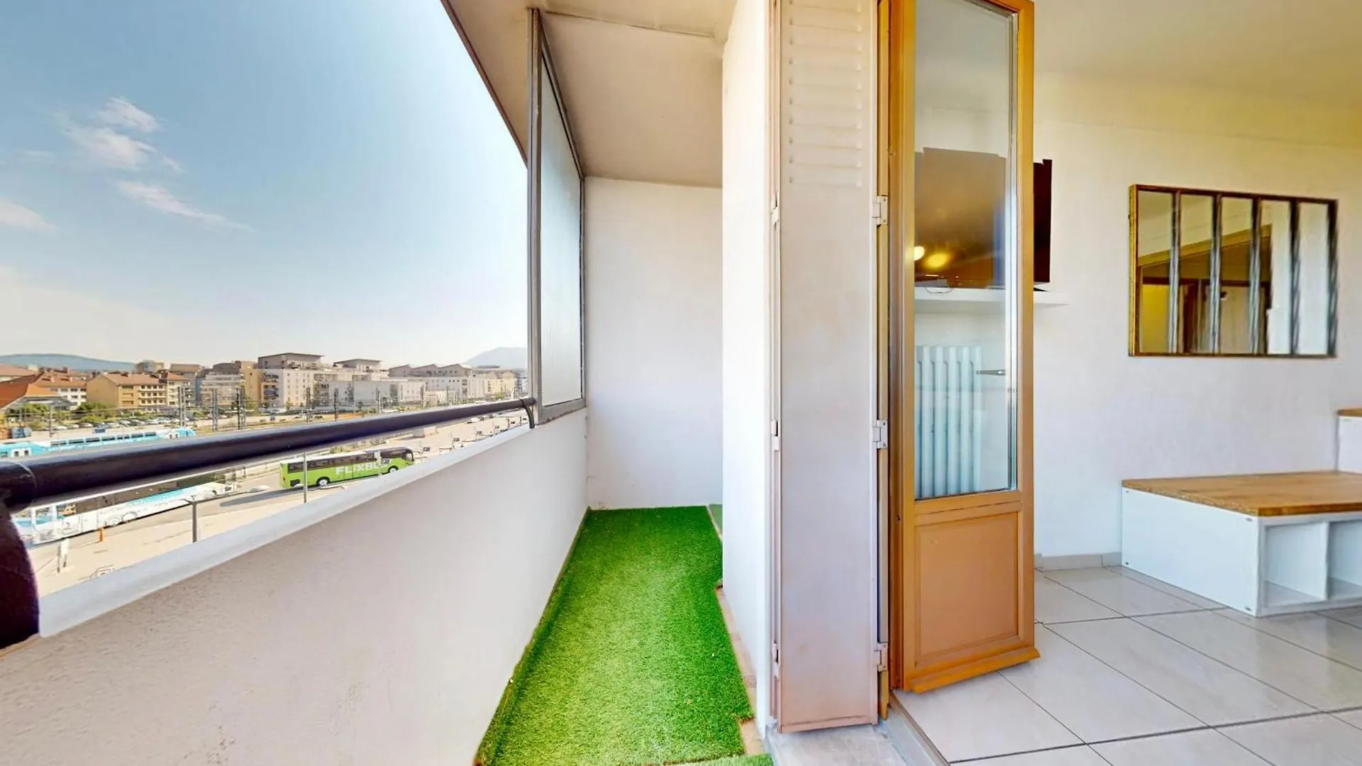 شقة 3 Quater Avenue De Chevesnes آنسي 0*,